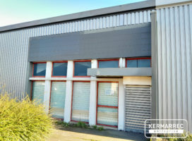 location Local d'activité 215.00&nbsp;m² Rennes 35
