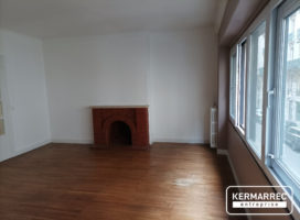 location Bureaux 136.00 m² Nantes 44