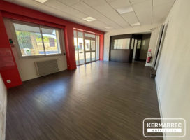 location Bureaux 138.00 m² Vannes 56