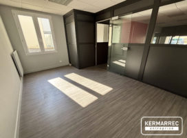 location Bureaux 138.00 m² Vannes 56