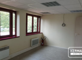 location Bureaux 113.00 m² Nantes 44