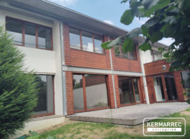 location Bureaux 166.00 m² Rennes 35