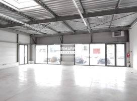 location Local d'activité 430.00 m² La Mézière 35