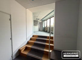 location Bureaux 180.00 m² Vannes 56