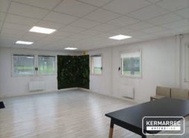 location Bureaux 98.00 m² Couëron 44