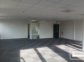 location Bureaux 584.00 m² Nantes 44