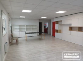 location Bureaux 390.00&nbsp;m² Couëron 44