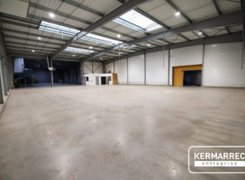 location Local d'activité 7340.00 m² Domloup 35
