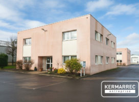 location Bureaux 390.00&nbsp;m² Couëron 44