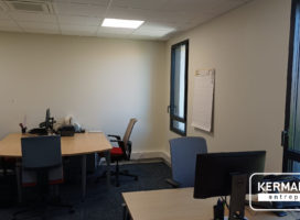 location Bureaux 71.00 m² Rezé 44