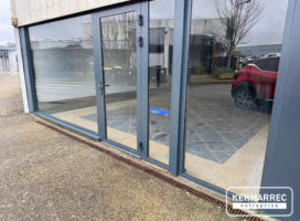 location Local Commercial 100.00 m² Séné 56