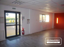 location Local d'activité 145.00&nbsp;m² Vezin-le-Coquet 35