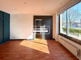 location Bureaux 80.00 m² Vannes 56