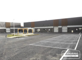 location Local d'activité 210.00&nbsp;m² Pacé 35