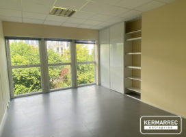 location Bureaux 233.00 m² Rennes 35