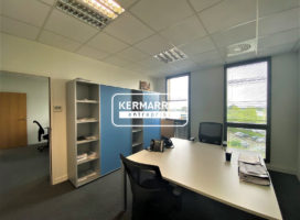 location Bureaux 165.00 m² Rennes 35
