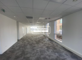 achat Bureaux 969.35 m² Saint-Jacques-de-la-Lande 35