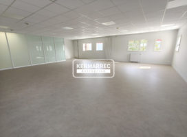 location Bureaux 105.00 m² Melesse 35