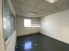 achat Bureaux 138.75 m² Rennes 35